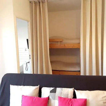 D'une A Sur A 50 M De La Avec Terrasse Amenagee Appartement Cavalaire-sur-Mer